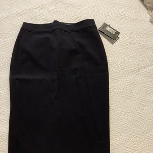 ✨Free with Purchase✨ Rw&co navy skirt